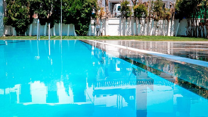 elite-Arctic-White-3-scaled