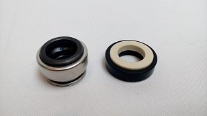 Ucpávka čerpadla Basic