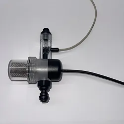 Elektronický průtokoměr s filtrem a měřením salinity